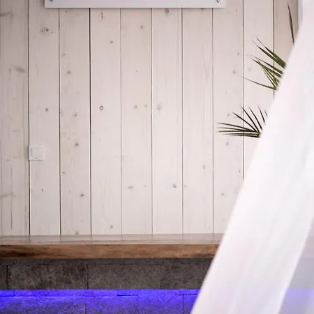 The Mint - Saint فندق 2*