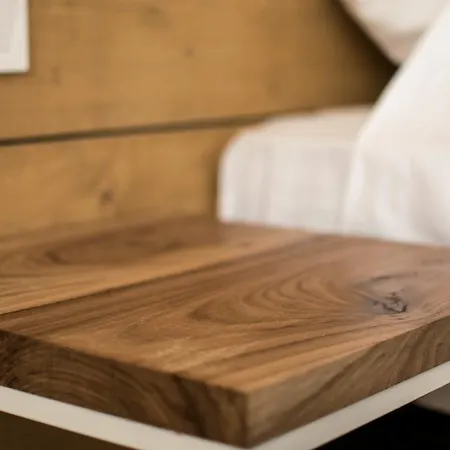 The Mint - Saint Vlas