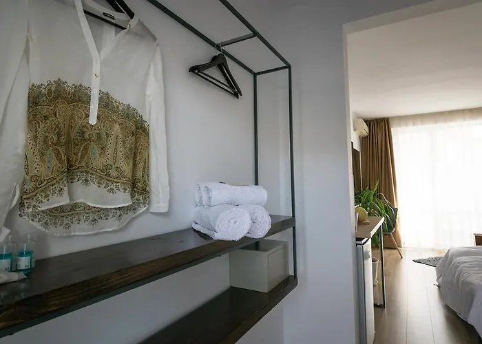 The Mint - Saint Hotel 2*