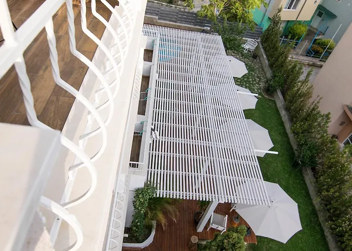 The Mint - Saint Hotel 2*